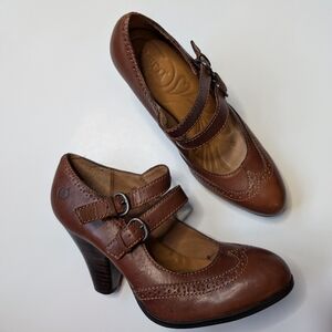 Born retro heels brown 10
